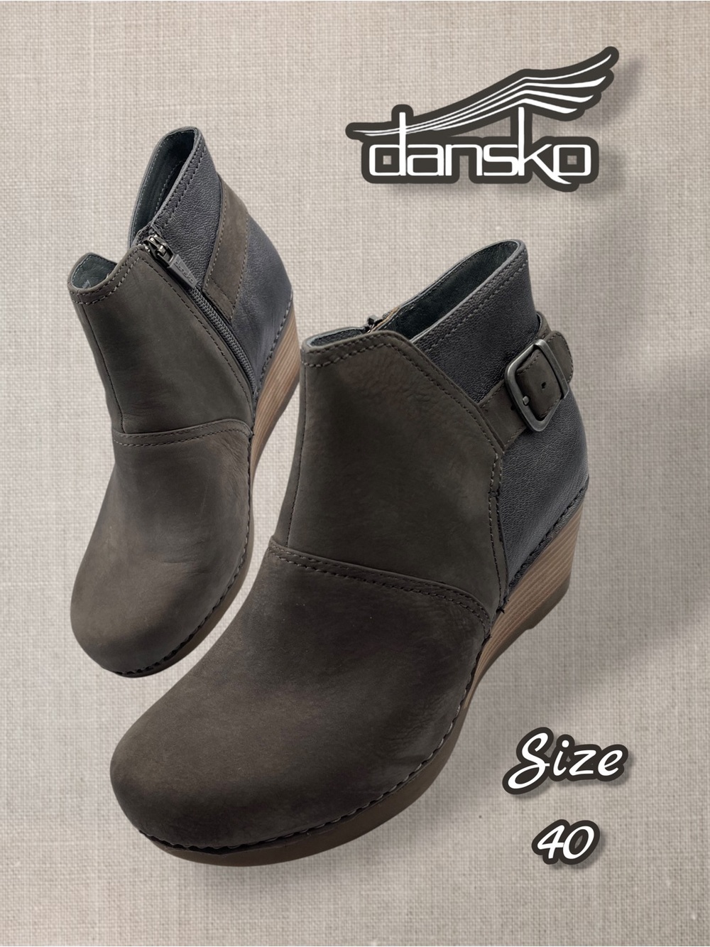 Dansko Shirley Wedge Boot - Women's Size 40 Olive Green / Charcoal